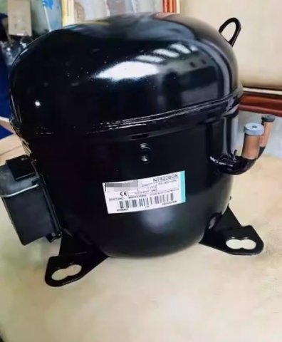Model Compressor NJ9238GK 220V Freezer: Single Door 220V R404A Refrigeration Compressor